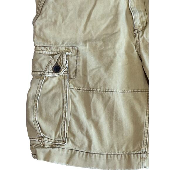 Vintage Y2K American Eagle Cargo Shorts Mens 34 Tan Button Pockets Skate Baggy - Picture 3 of 6